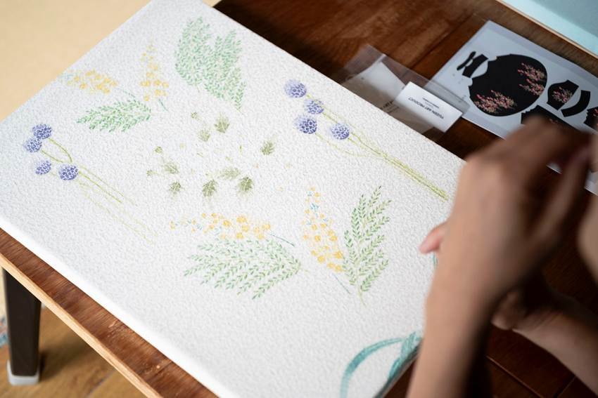 水色のブラウスに使用した原画。